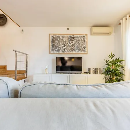 Jardin By Interhome *